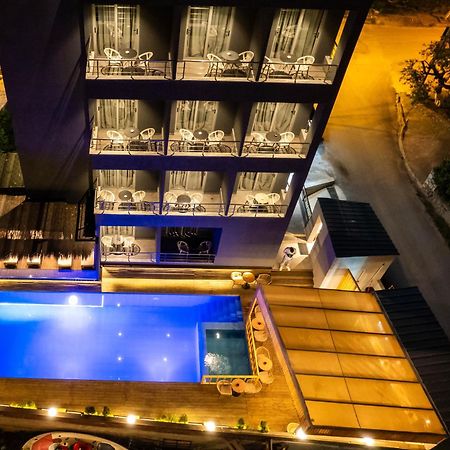 Hotel Piramida Εξαμίλιο Εξωτερικό φωτογραφία