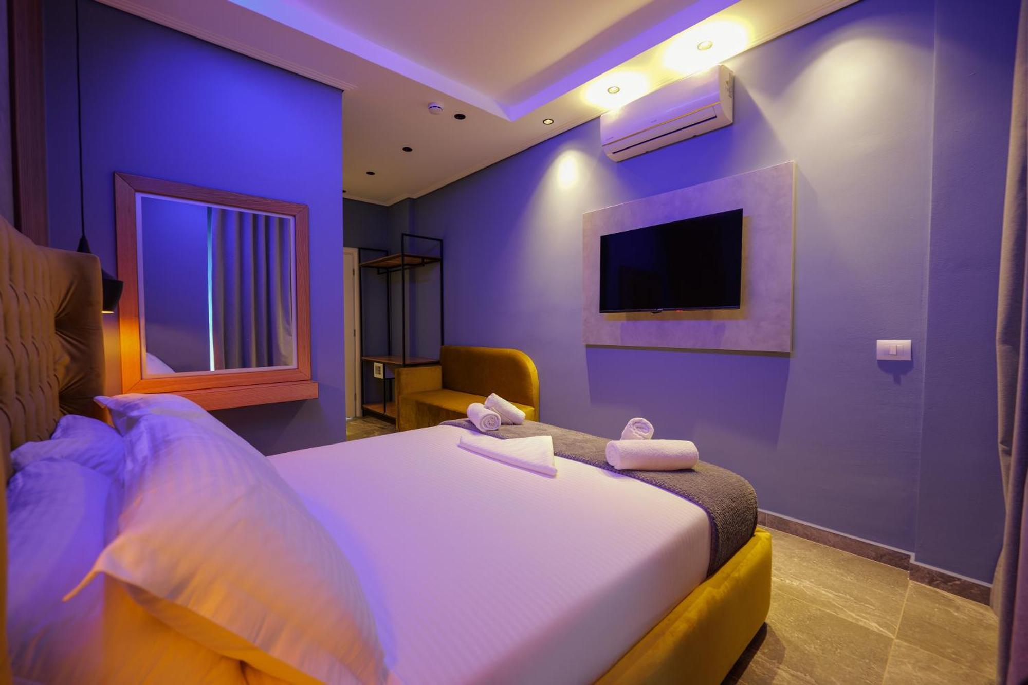 Hotel Piramida Εξαμίλιο Εξωτερικό φωτογραφία