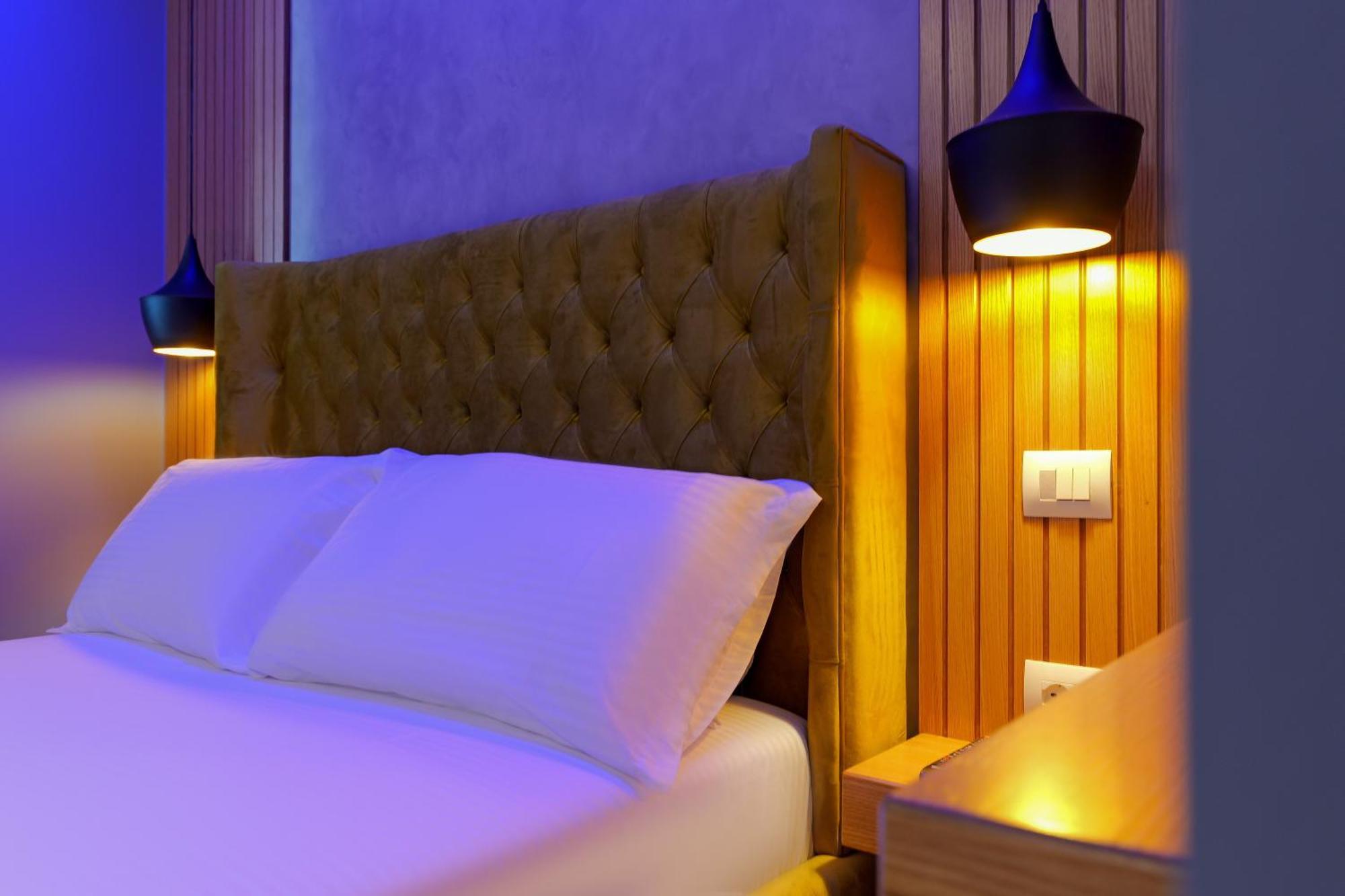 Hotel Piramida Εξαμίλιο Εξωτερικό φωτογραφία