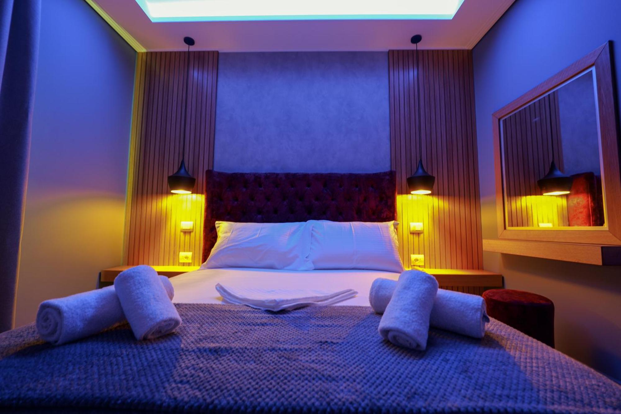 Hotel Piramida Εξαμίλιο Εξωτερικό φωτογραφία