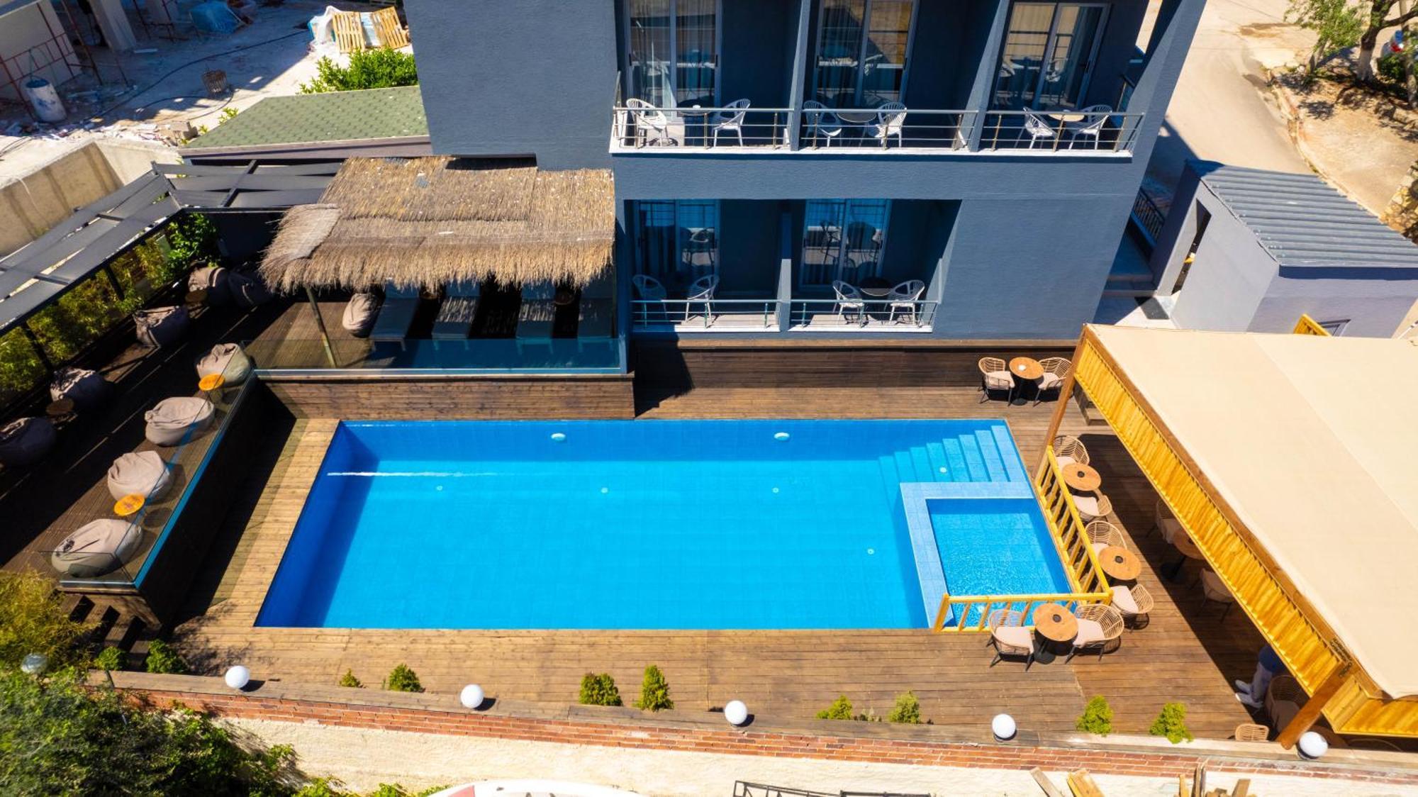 Hotel Piramida Εξαμίλιο Εξωτερικό φωτογραφία