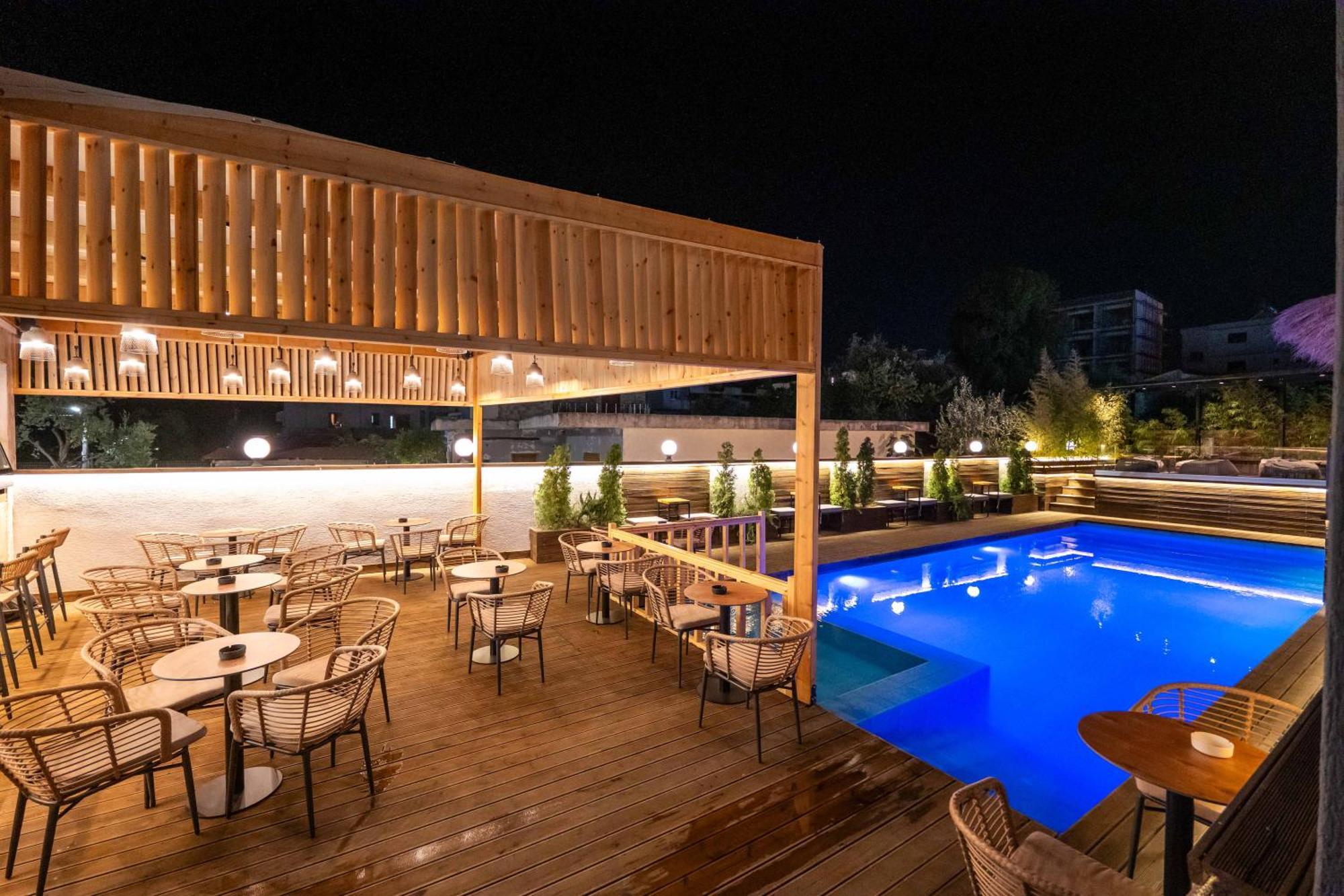 Hotel Piramida Εξαμίλιο Εξωτερικό φωτογραφία