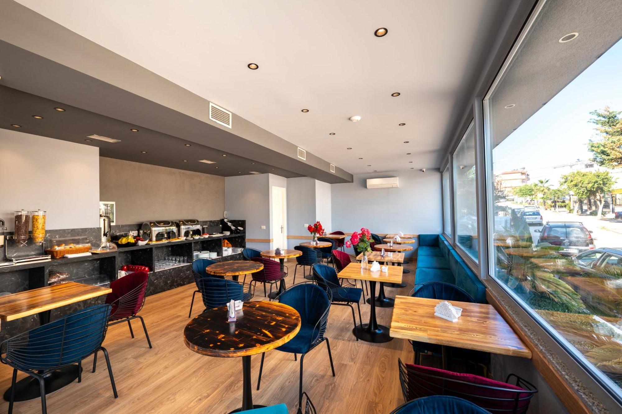 Hotel Piramida Εξαμίλιο Εξωτερικό φωτογραφία
